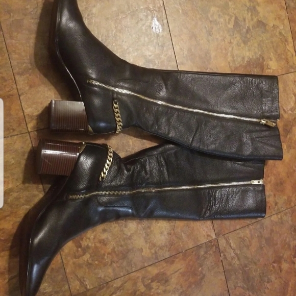 Calvin Klein 8.5 - Picture 5 of 11